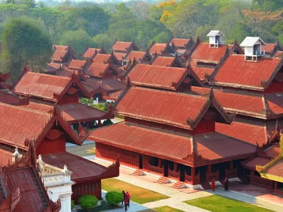 พระราชวังมัณฑะเลย์ (Mandalay Palace)